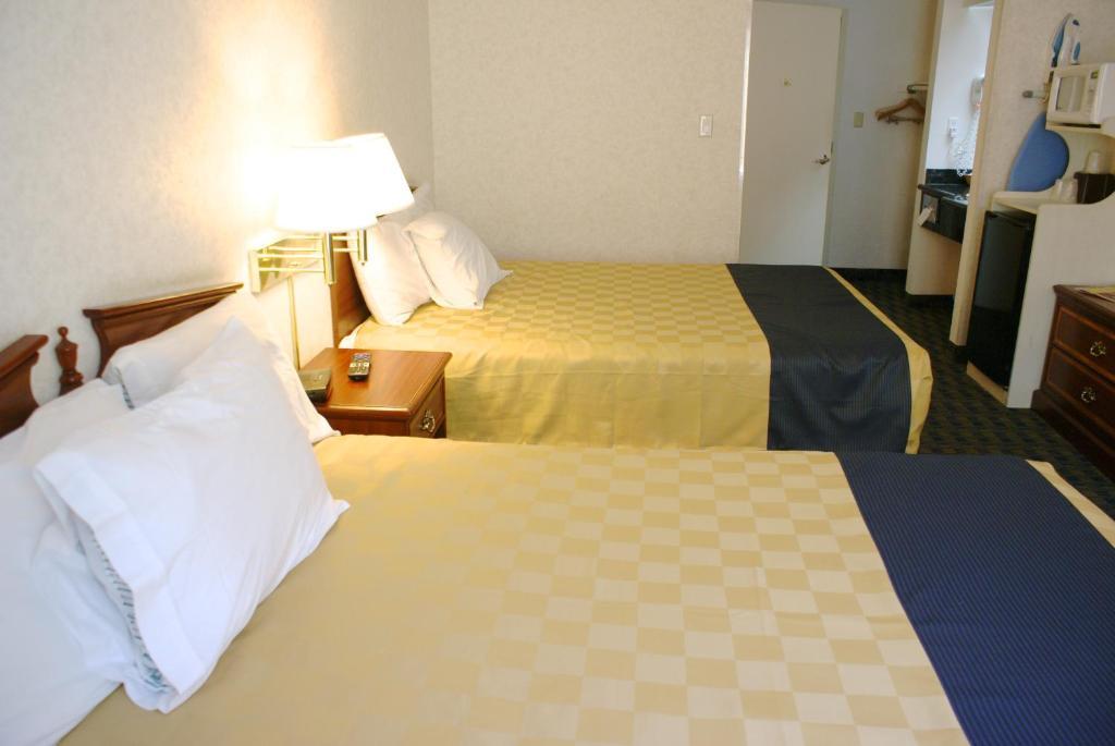 Silicon Way Inn サニーベール 部屋 写真